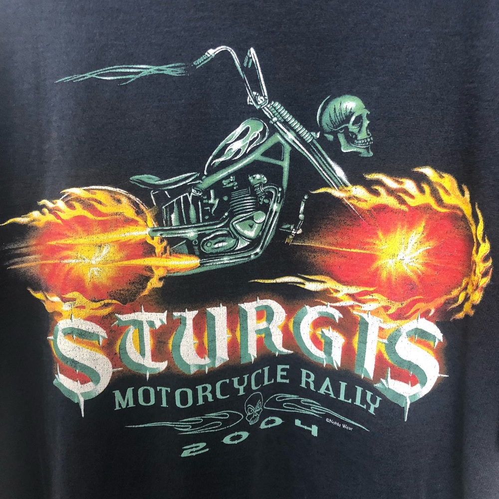 Sturgis Motorcycle Rally 2004 - Picture 2 of 6